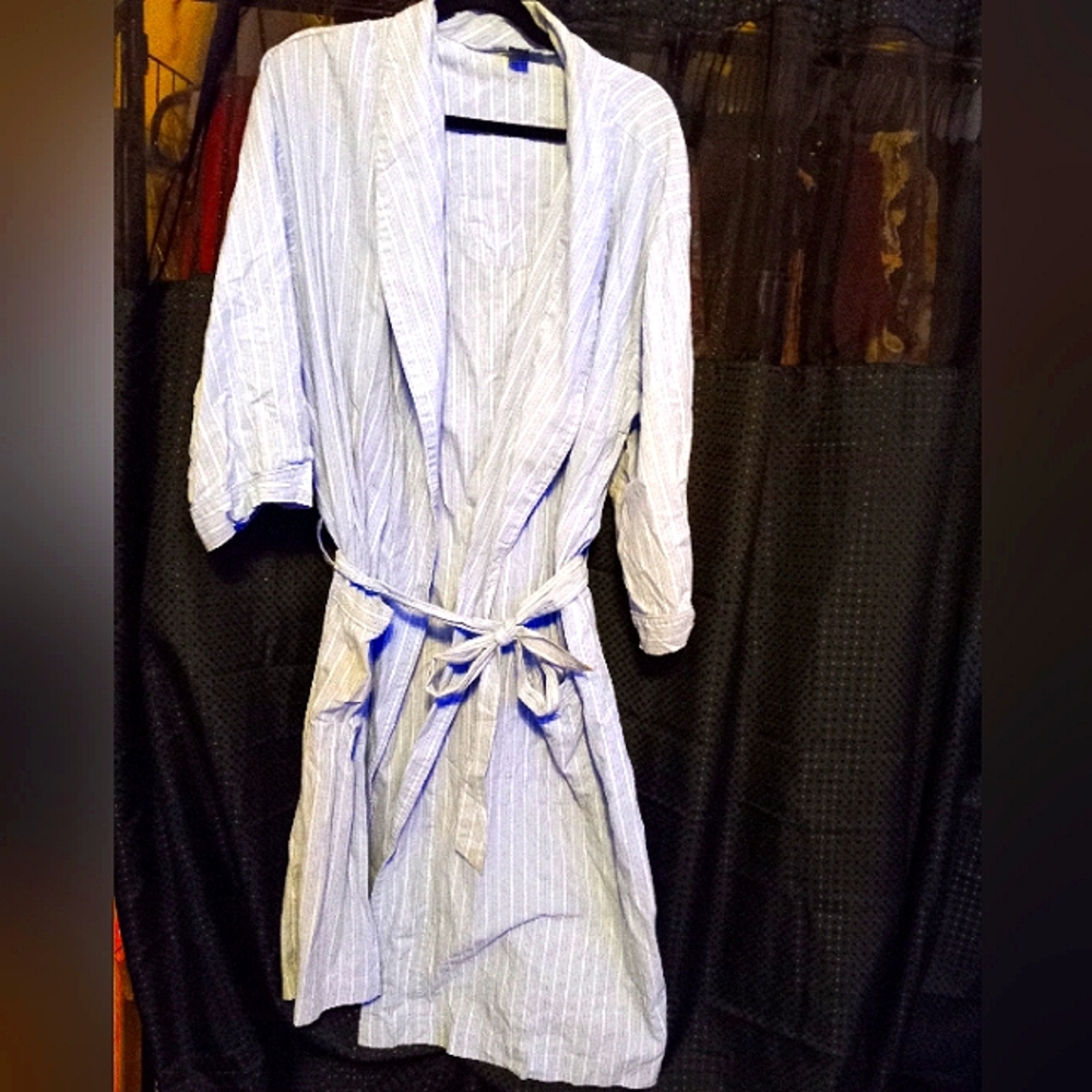 🧦COPY - Saddlebred Blue Gray and White Striped Robe Sleepwear